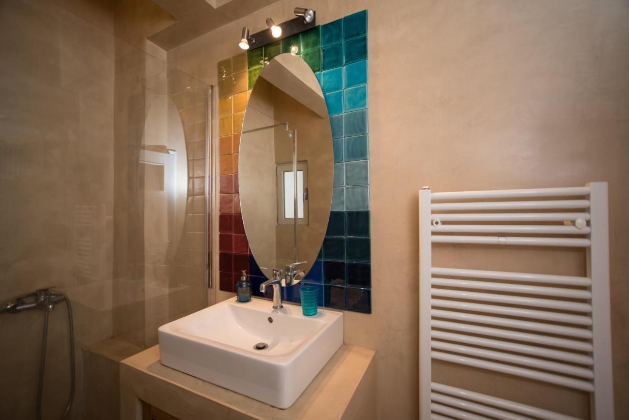 2 Bedroom Apartment At The Historical Center, View To Acropolis 아테네 외부 사진